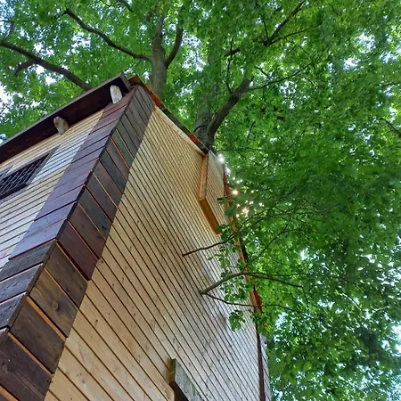 Chalet Suspendue Dans Les Arbres Villebon-sur-Yvette
